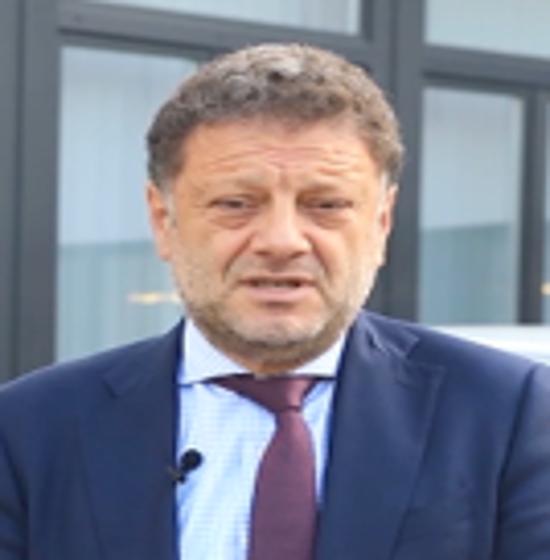 康斯坦丁·索库尼斯